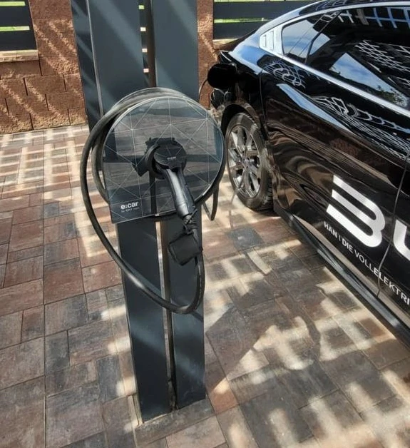 Wallbox e:car WALL single zásuvka BASIC 11kW